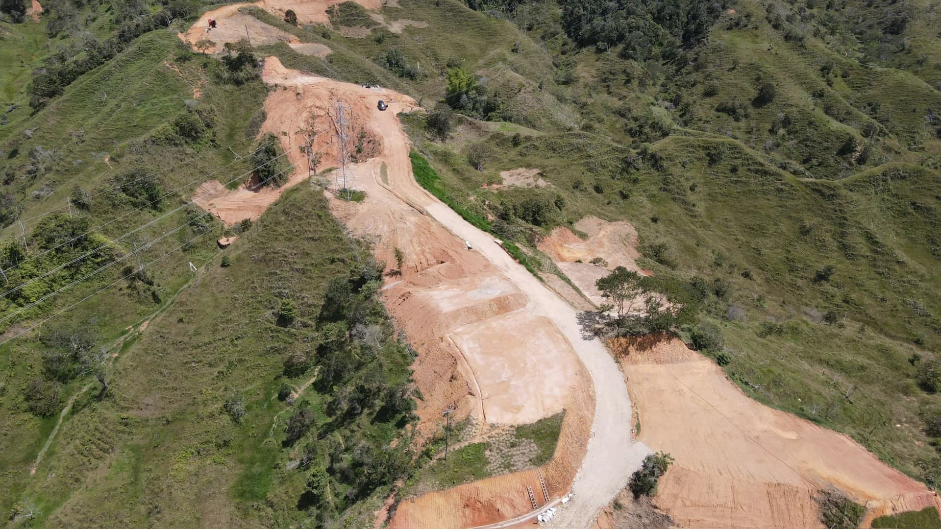 Paisajes montañosos Parcelación SieteCueros Gómez Plata Antioquia